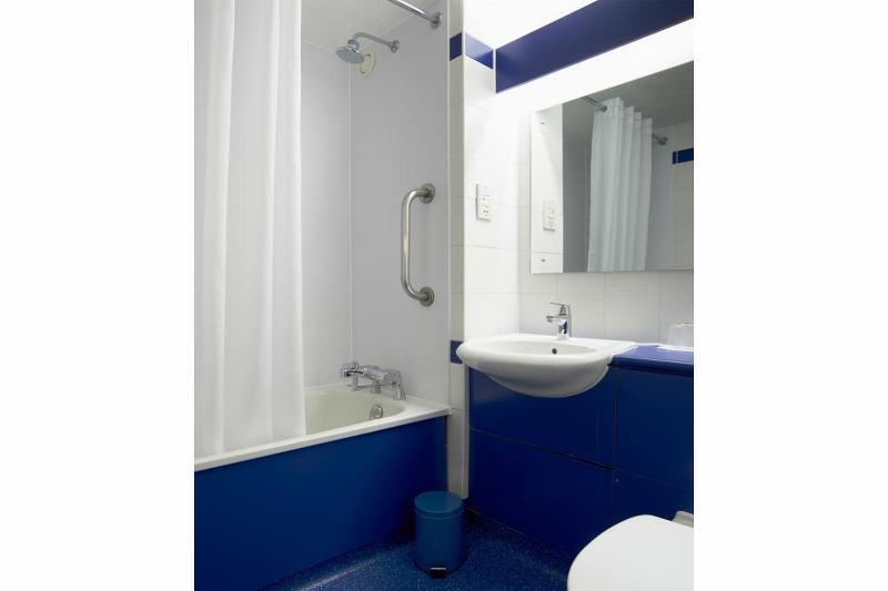 Travelodge Bedford Wyboston Ngoại thất bức ảnh